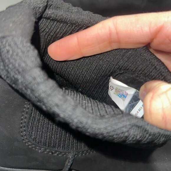 Ugg Brooklyn Chelsea Boots - Picture 5 of 7